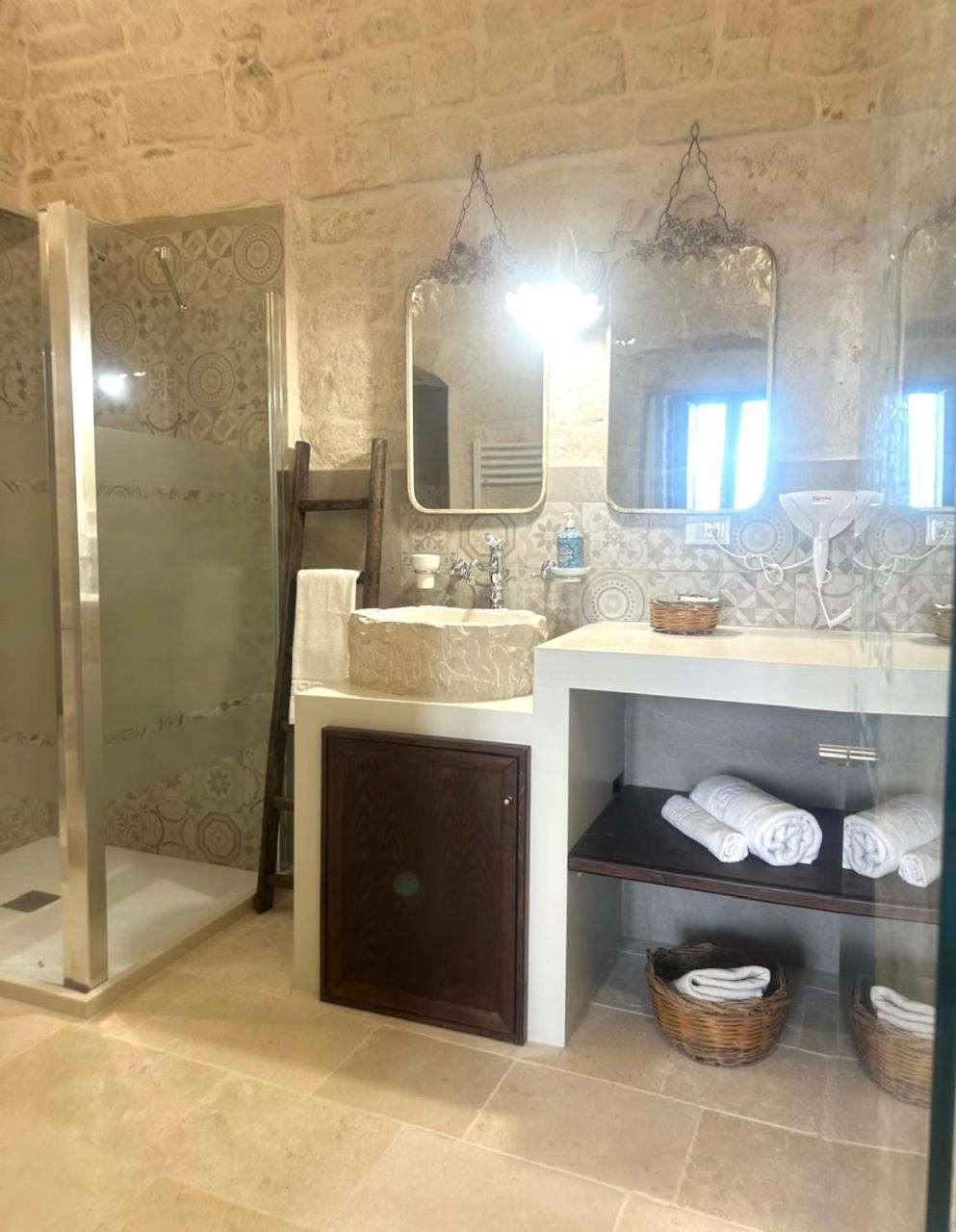 Suite La Petra Ceglie Messapica Exterior foto